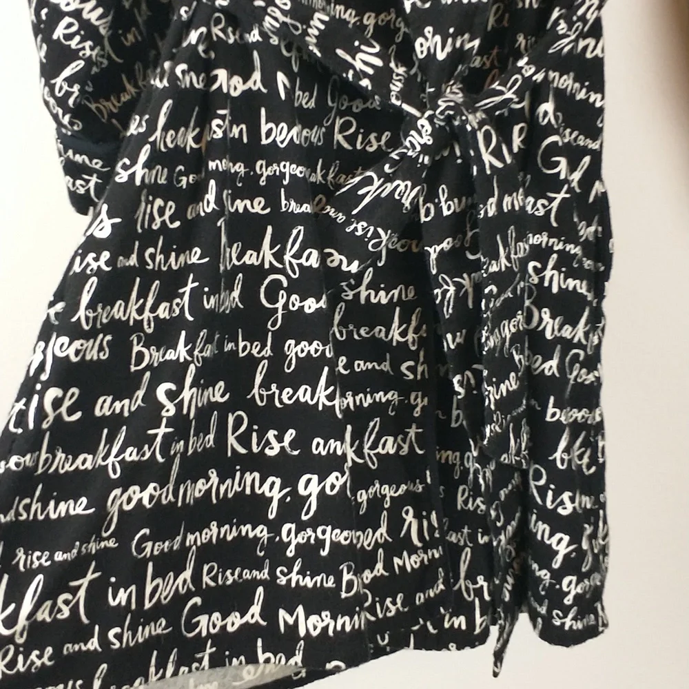 Kate Spade Robe Womens Large XL Black White Flannel Rise And Shine
